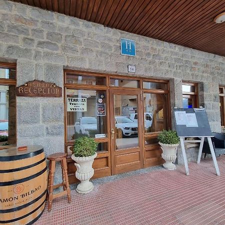 Hostal Sainz Riaño Eksteriør bilde