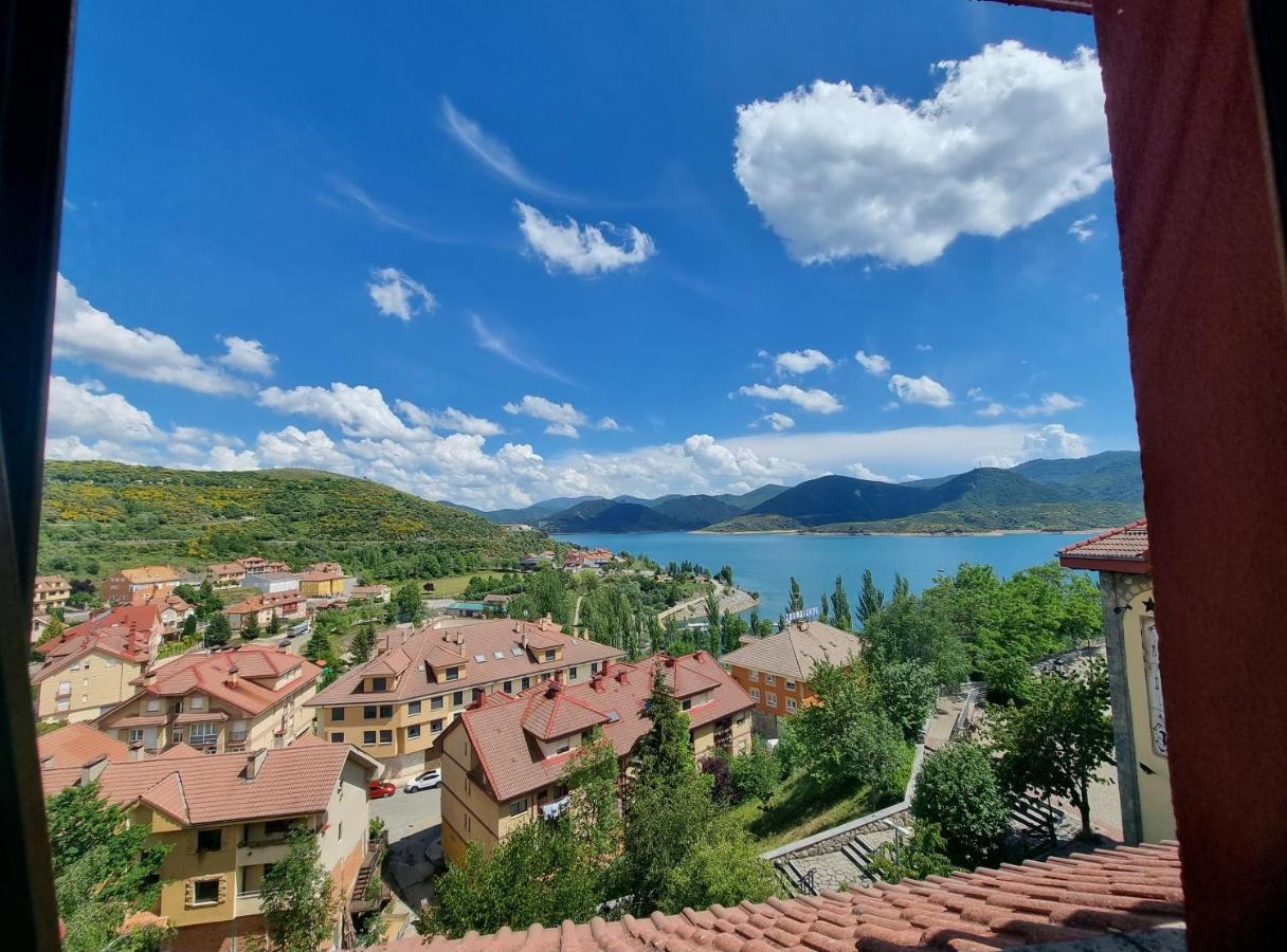Hostal Sainz Riaño Eksteriør bilde