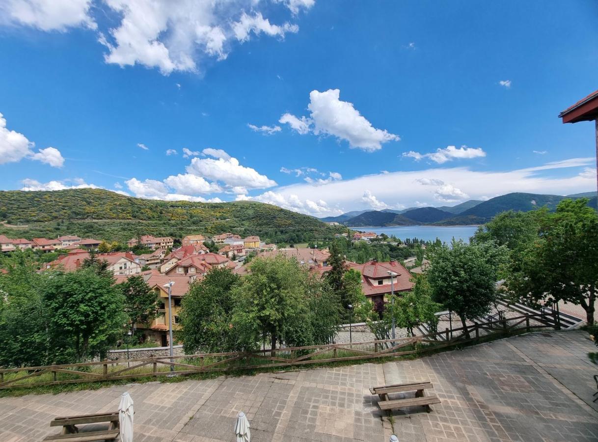 Hostal Sainz Riaño Eksteriør bilde